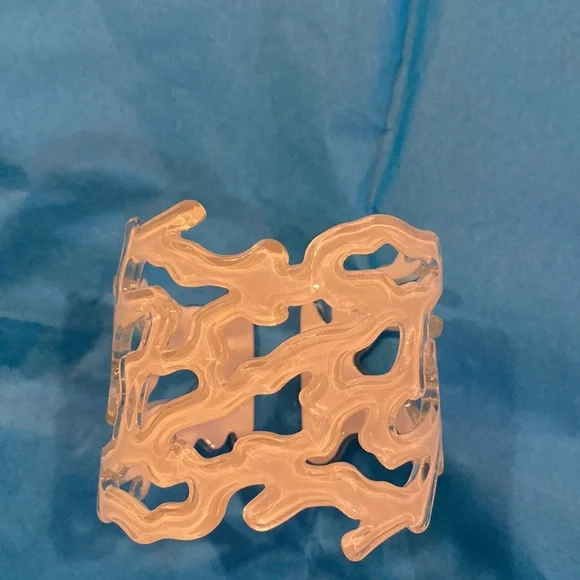 Plastic coral branched bracelet. New! - Picture 4 of 6